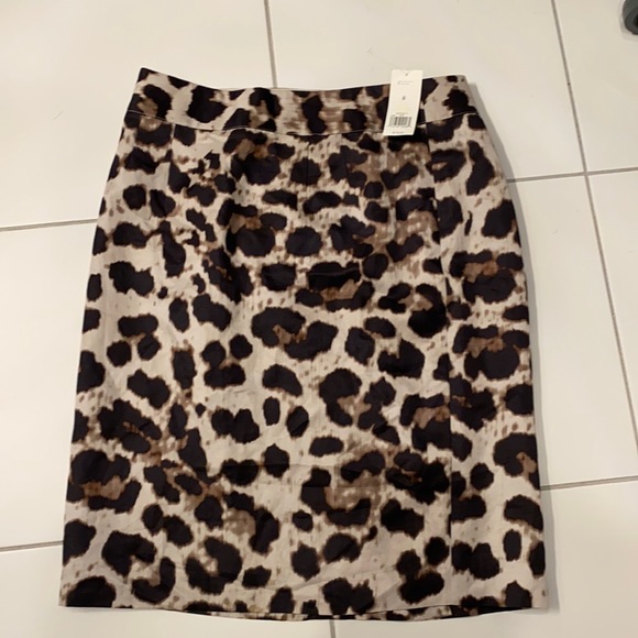 💥💥 SOLD 💥💥 BNWT Banana Republic lined animal print skirt size 8 - Picture 1 of 7